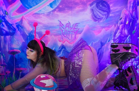 Immagine dell'header di OnlyFans ravekitty