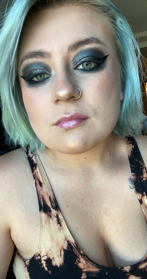 red_willow님의 OnlyFans 헤더 사진