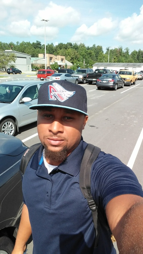 ओन्लीफैंस हैडर चित्र reddd