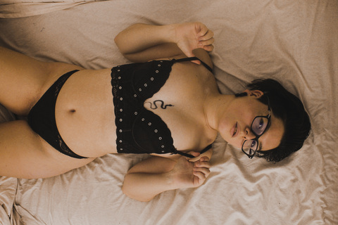 Header afbeelding van OnlyFans redlotti