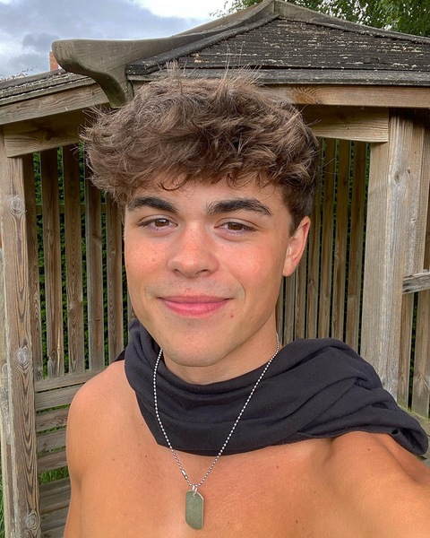 صورة رأس OnlyFans rhettg