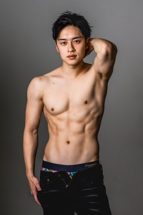 OnlyFans header picture ryo_kanzaki1031