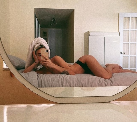 sashaferro님의 OnlyFans 헤더 사진