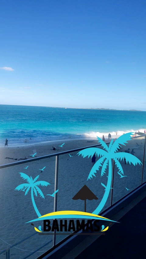 OnlyFans header picture savannareyy