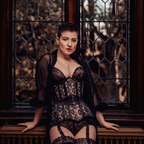 OnlyFansのプロフィール写真 scarlotrose