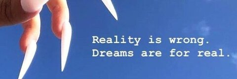 ओन्लीफैंस हैडर चित्र selina