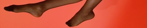 OnlyFans header picture sexy-feet-in-stockings