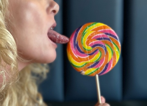 Фото заголовка OnlyFans sexyblondeandherbeast