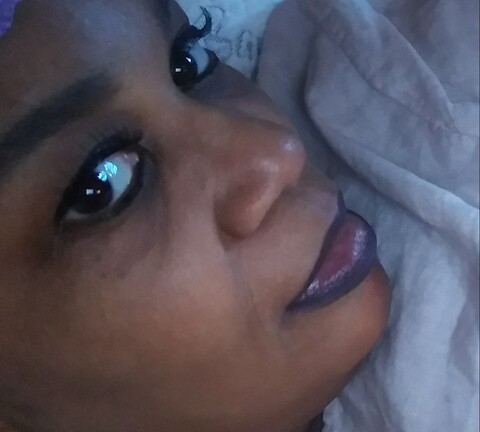 ओन्लीफैंस हैडर चित्र sexycinnamonspice