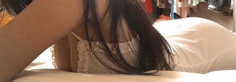 Header afbeelding van OnlyFans shezelada