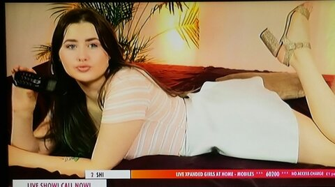 OnlyFans header picture shiofficialxox