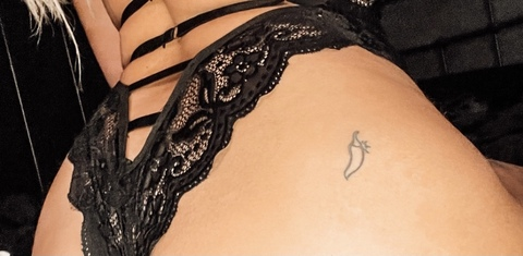 shirleycvc님의 OnlyFans 헤더 사진