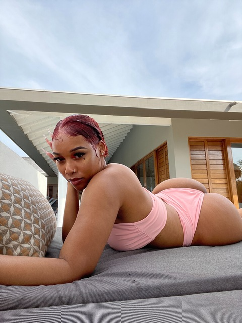 Снимка за заглавие на OnlyFans shudii