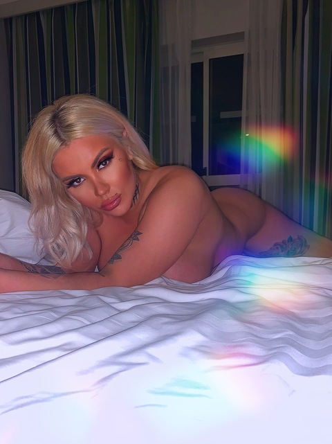 ओन्लीफैंस हैडर चित्र shyliroseofficialvip