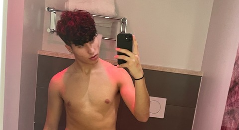 OnlyFans header picture simonebettin