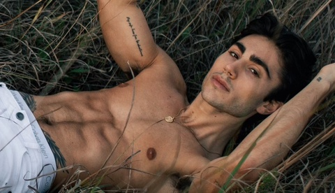 Header afbeelding van OnlyFans sixxxpacksam