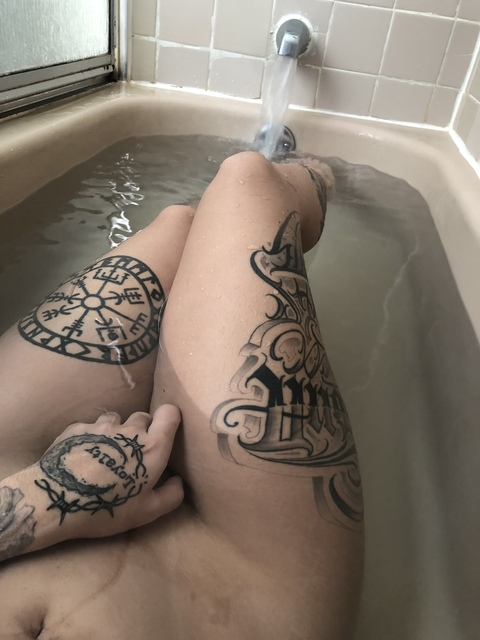 صورة رأس OnlyFans sowilo