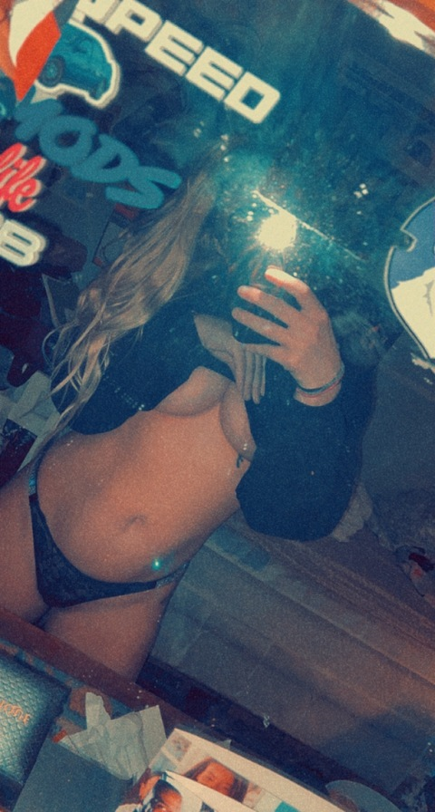 Imagen de encabezado de OnlyFans spoo0oky