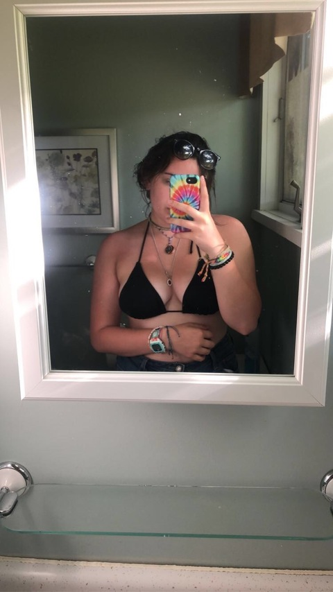 OnlyFans header picture spookytitties