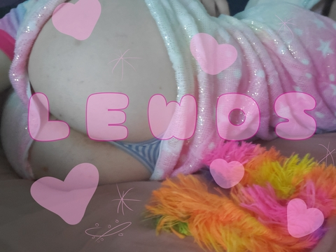 OnlyFans Titelbild squiddlesquirt