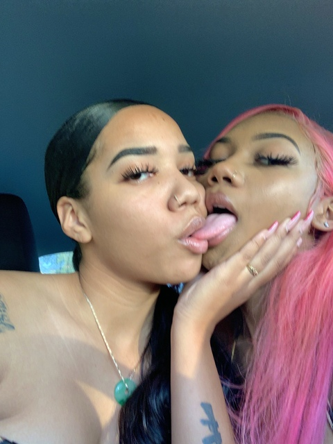 Снимка за заглавие на OnlyFans swayynjayyy