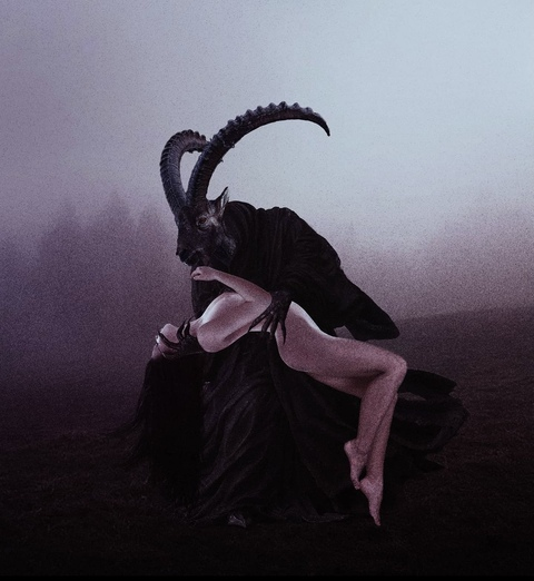 Снимка за заглавие на OnlyFans tarcprincess