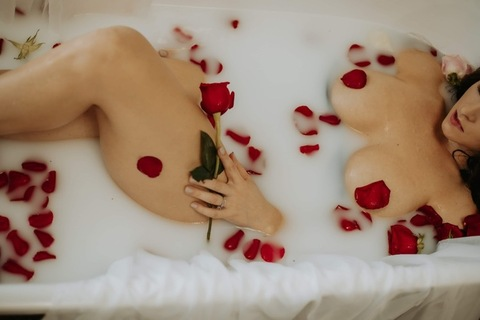 OnlyFans header picture taylorchasecox