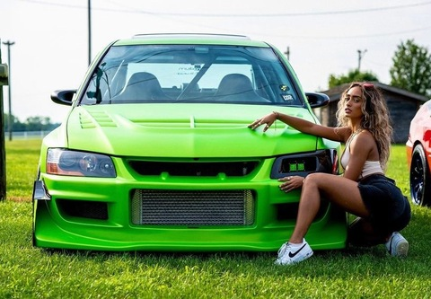 Снимка за заглавие на OnlyFans thaliapagan