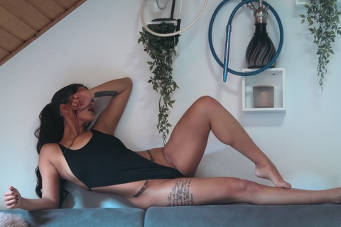 Фото заголовка OnlyFans the-real-life-pocahontas