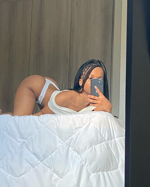 Снимка за заглавие на OnlyFans theadoredsam