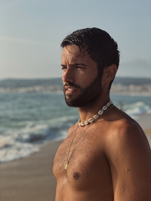 Снимка за заглавие на OnlyFans theparisianboy75