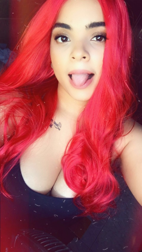 Header afbeelding van OnlyFans therealdoll