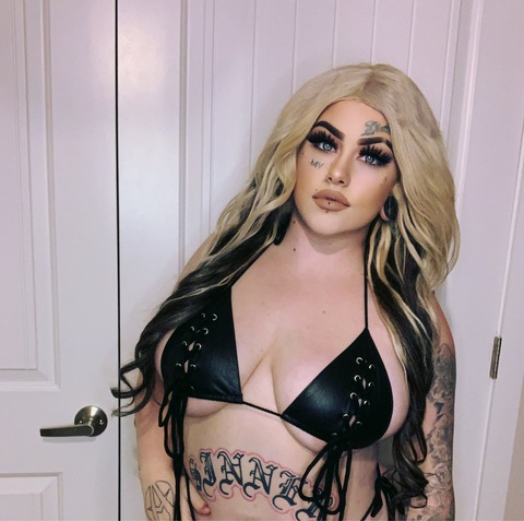 Фото заголовка OnlyFans thickaa