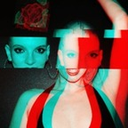 OnlyFansのプロフィール写真 thisismyawkwardalias