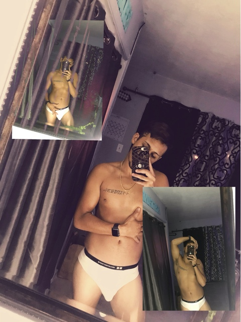 Imagem do cabeçalho do OnlyFans de tinytanner