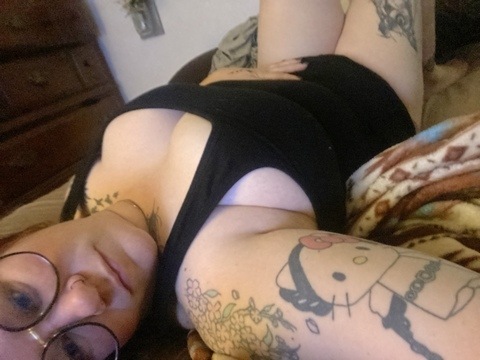 ओन्लीफैंस हैडर चित्र u187080488_blessing