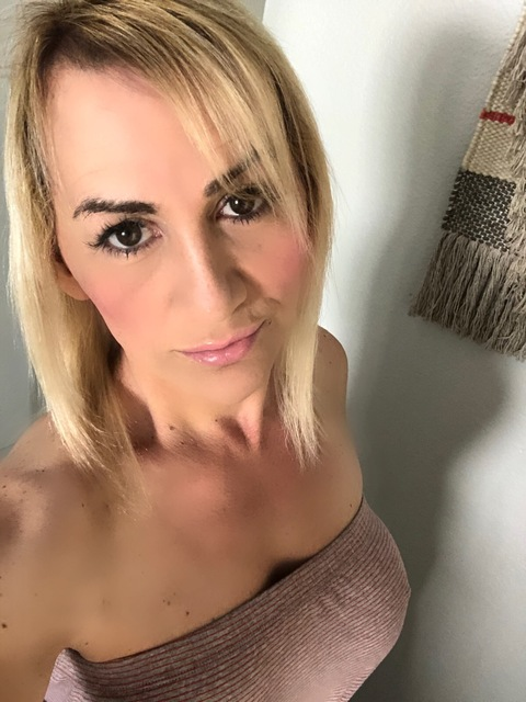 u89711722님의 OnlyFans 헤더 사진