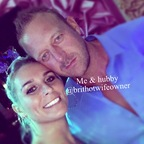 Foto del perfil de OnlyFans de ukhotwifecouple