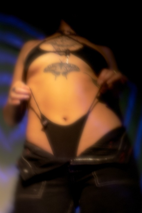 Снимка за заглавие на OnlyFans v3.nen4