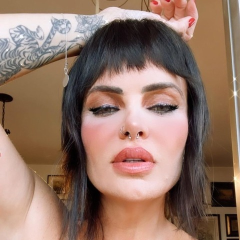 Gambar header OnlyFans valentinafrancavilla