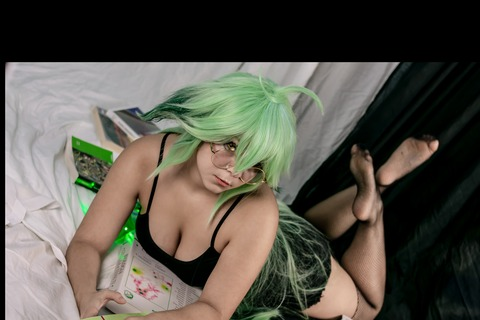 Header afbeelding van OnlyFans valeyukichan