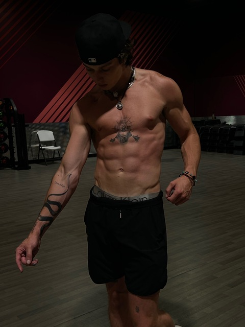 Снимка за заглавие на OnlyFans vancerandolphh