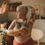 OnlyFans profile picture velveteeni