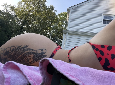 Фото заголовка OnlyFans viewintoskyez