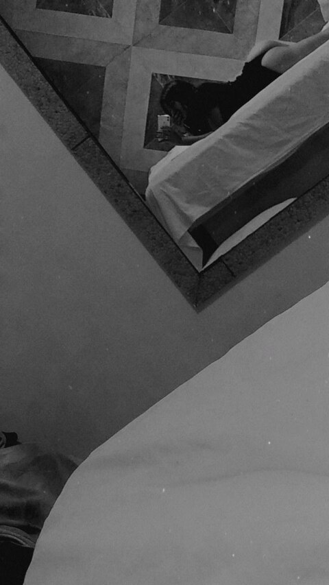 OnlyFans header picture vino.tinto99