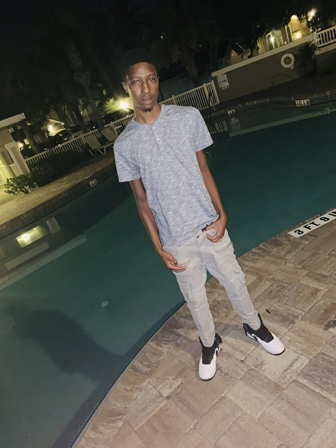 Снимка за заглавие на OnlyFans watchmespill