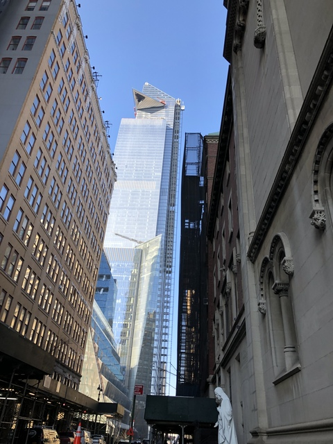 Header afbeelding van OnlyFans welldamnthatscool