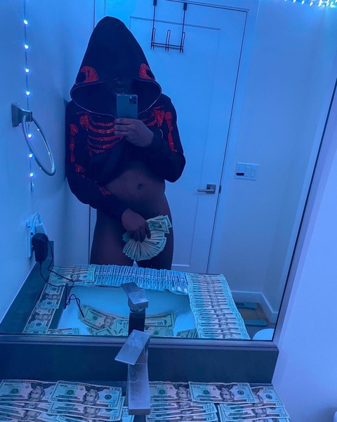 Фото заголовка OnlyFans xxxchinotv