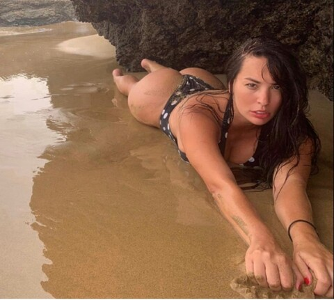 Header afbeelding van OnlyFans yarelirodriguez_g