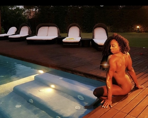 Фото заголовка OnlyFans yesenia_ep